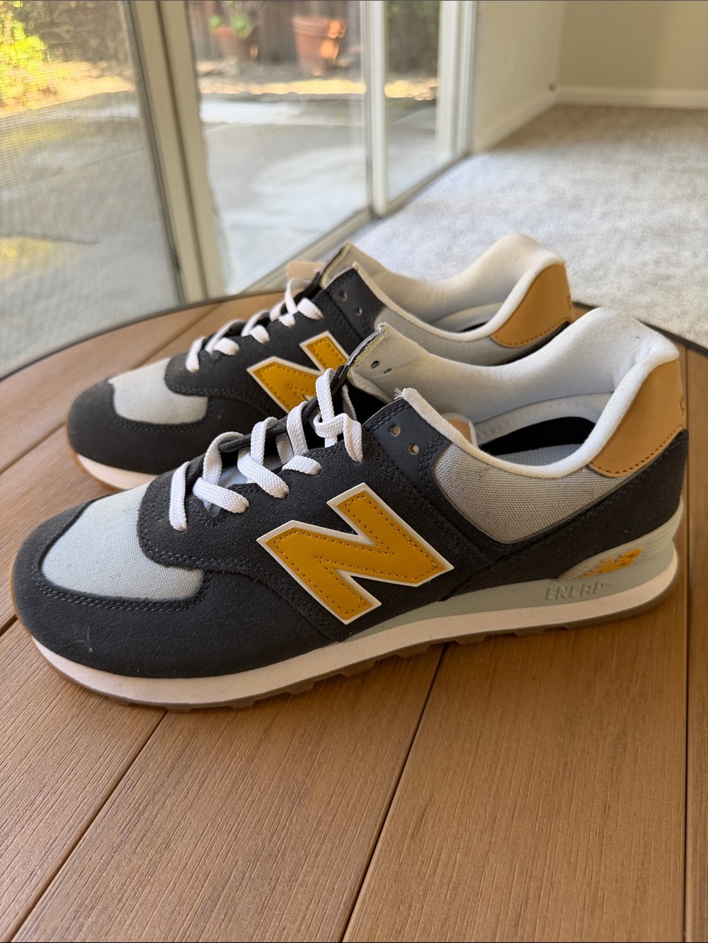 New Balance Men’s Grey and Mustard Retro Runner Sneakers